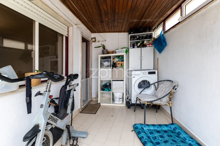 Apartamento T2 para Venda em Algueirão-Mem Martins Foto 20