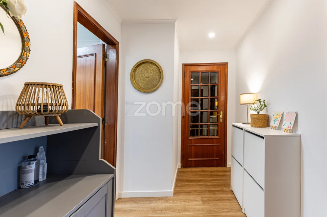 Apartamento T2 para Venda em Algueirão-Mem Martins Foto 5