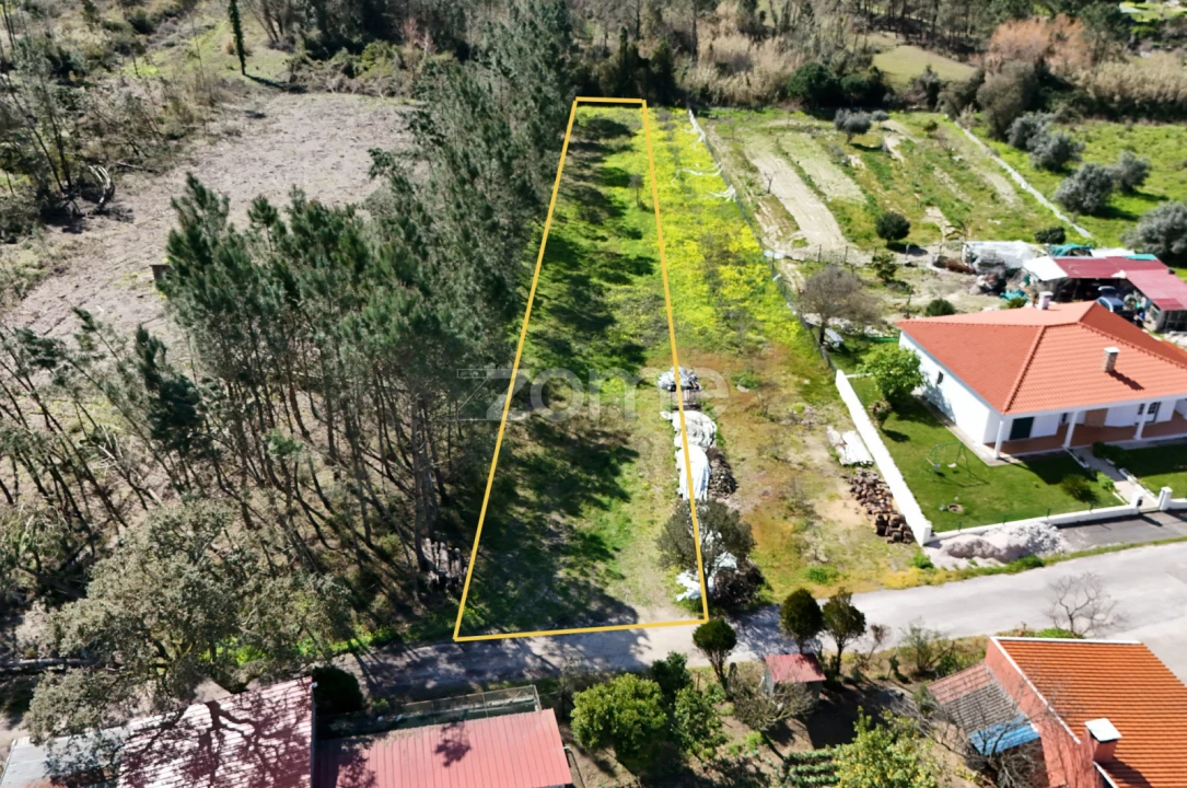 Terreno para Venda em Arazede Foto 1