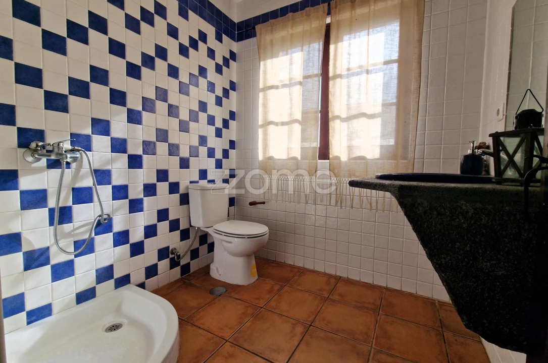 Moradia T3 para Venda em Pico da Pedra Foto 7