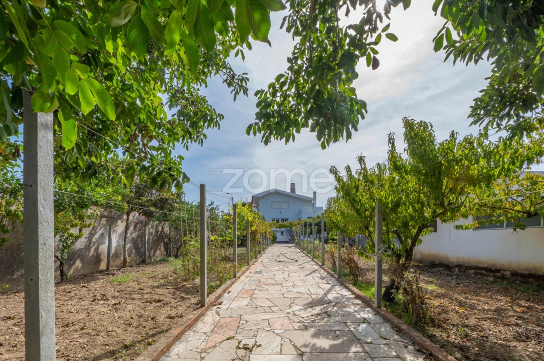 Terreno para Venda em Algueirão-Mem Martins Foto 42