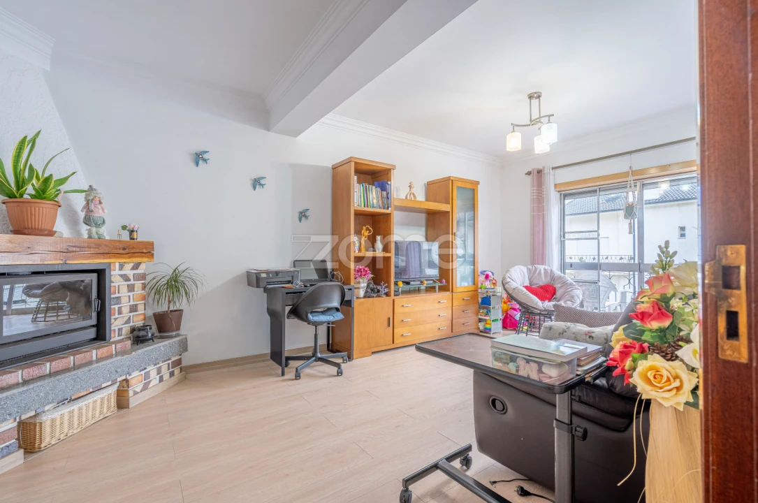 Apartamento T3 para Venda em Santa Maria Maior e Monserrate e Meadela Foto 1