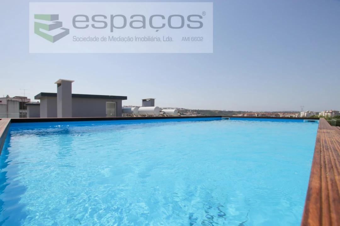 Apartamento T3 para Venda em Santo António dos Cavaleiros e Frielas Foto 10