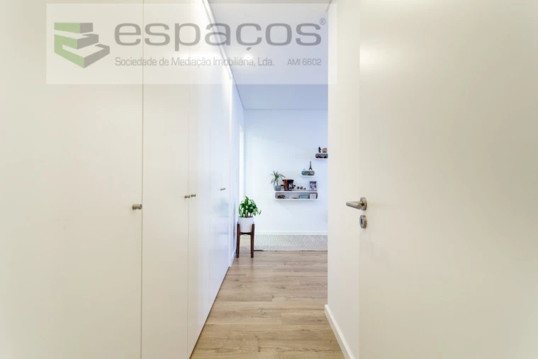 Apartamento T3 para Venda em Santo António dos Cavaleiros e Frielas Foto 19