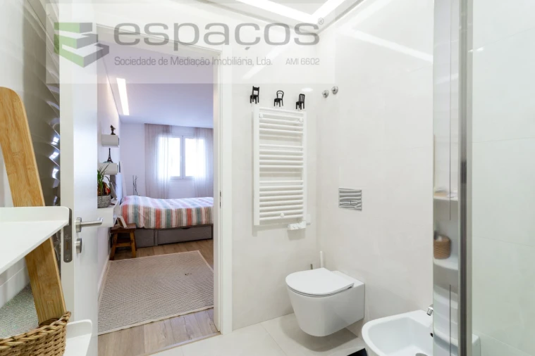 Apartamento T3 para Venda em Santo António dos Cavaleiros e Frielas Foto 22