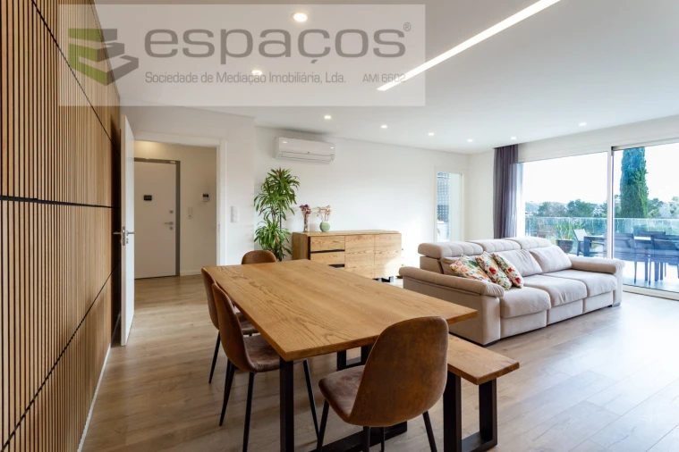 Apartamento T3 para Venda em Santo António dos Cavaleiros e Frielas Foto 31