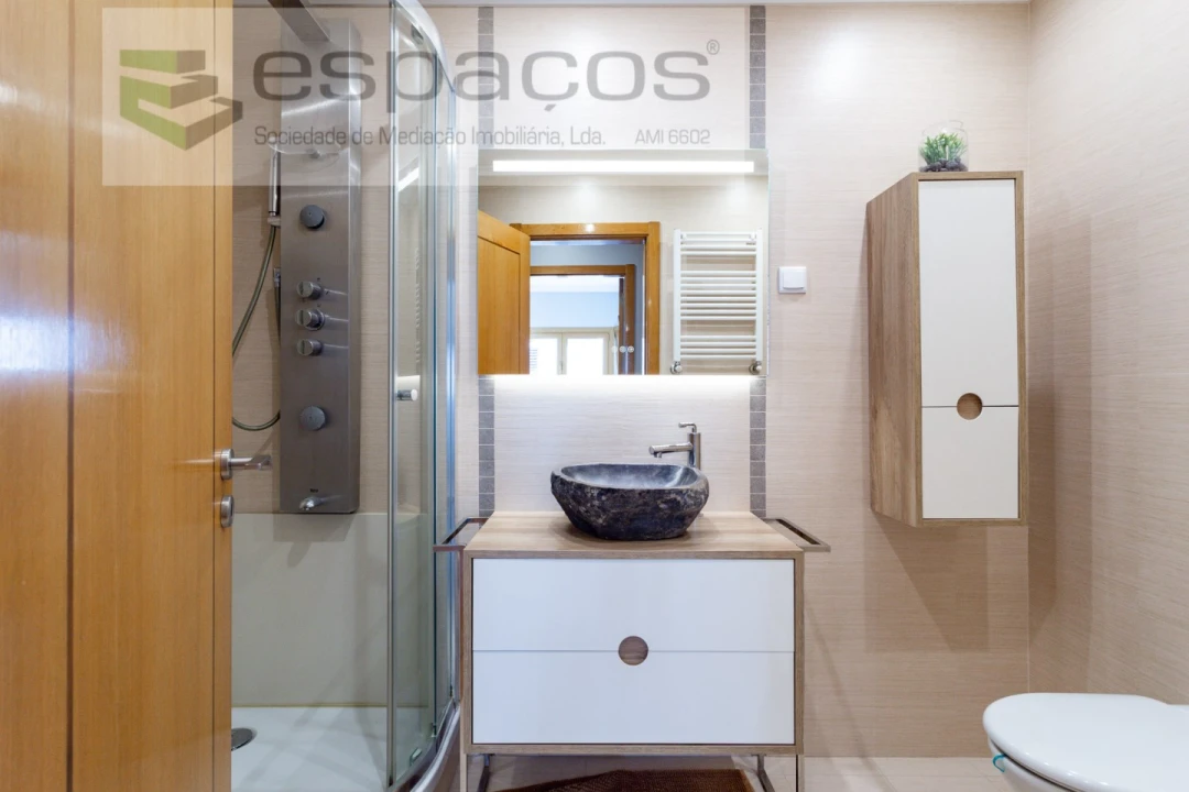 Apartamento T3 para Venda em Santa Iria de Azoia, São João da Talha e Bobadela Foto 21