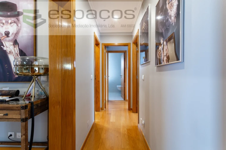 Apartamento T3 para Venda em Santa Iria de Azoia, São João da Talha e Bobadela Foto 16