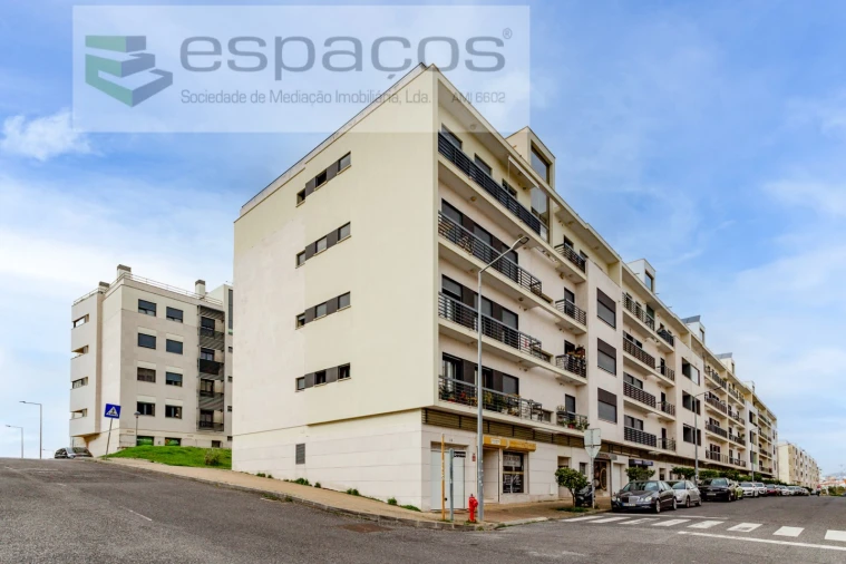 Apartamento T3 para Venda em Santa Iria de Azoia, São João da Talha e Bobadela Foto 29