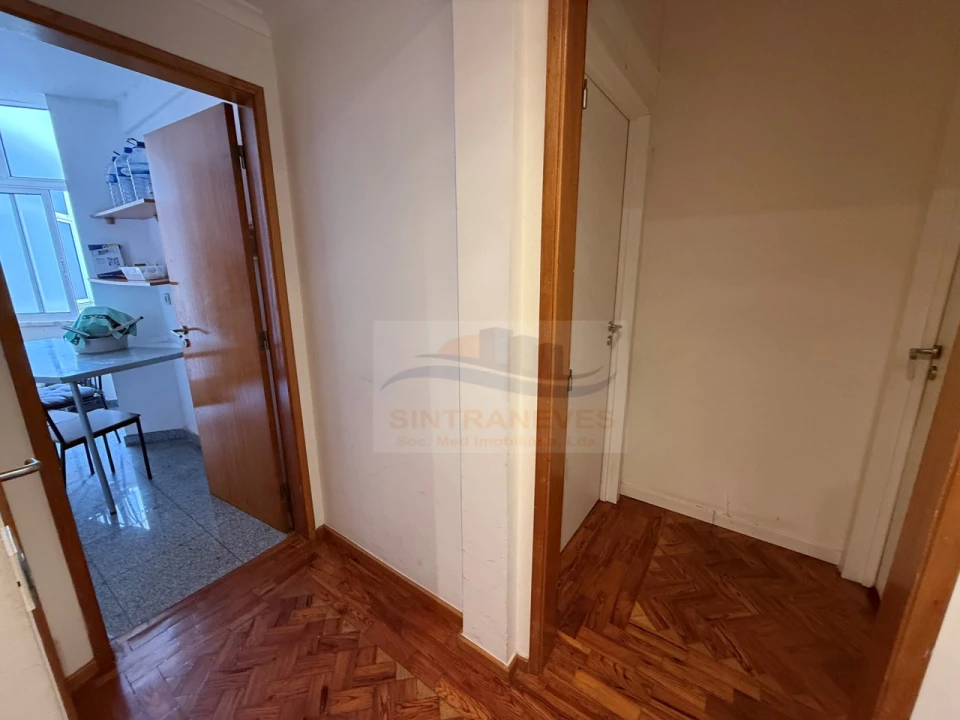 Apartamento T3 para Venda em Venteira Foto 6