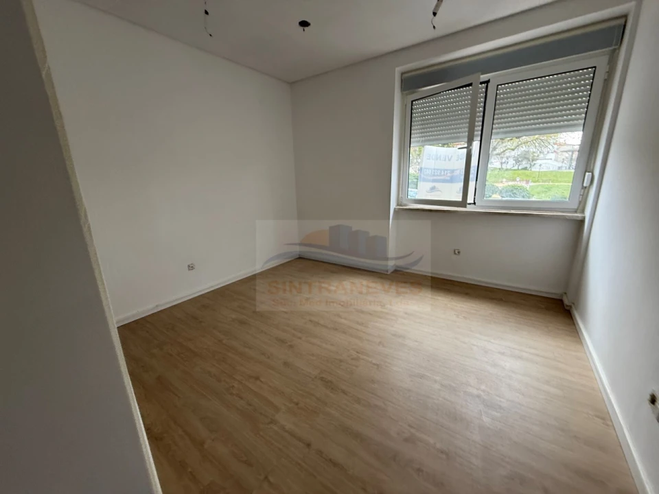 Apartamento T3 para Venda em Águas Livres Foto 7