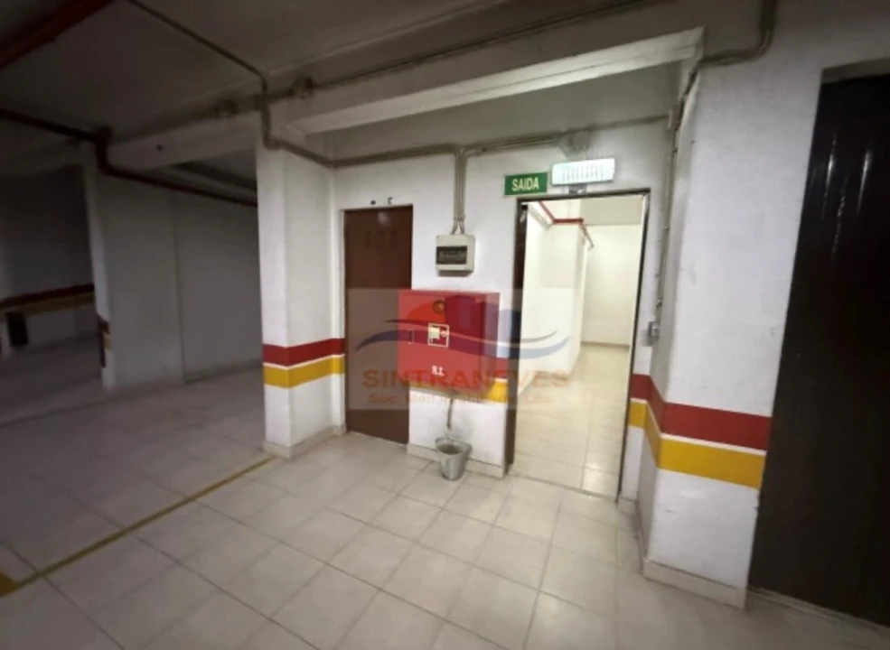 Negócio para Venda em Falagueira-Venda Nova Foto 5