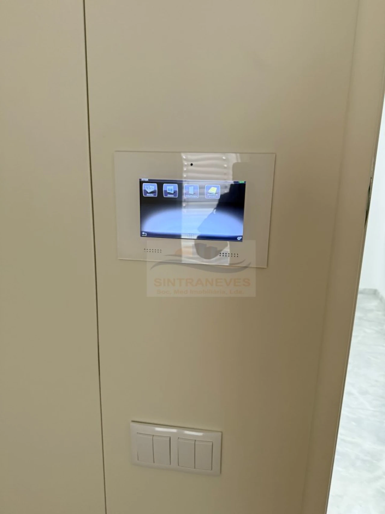 Apartamento T2 para Venda em Carcavelos e Parede Foto 26