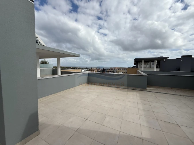 Apartamento T3 para Venda em Carcavelos e Parede Foto 9