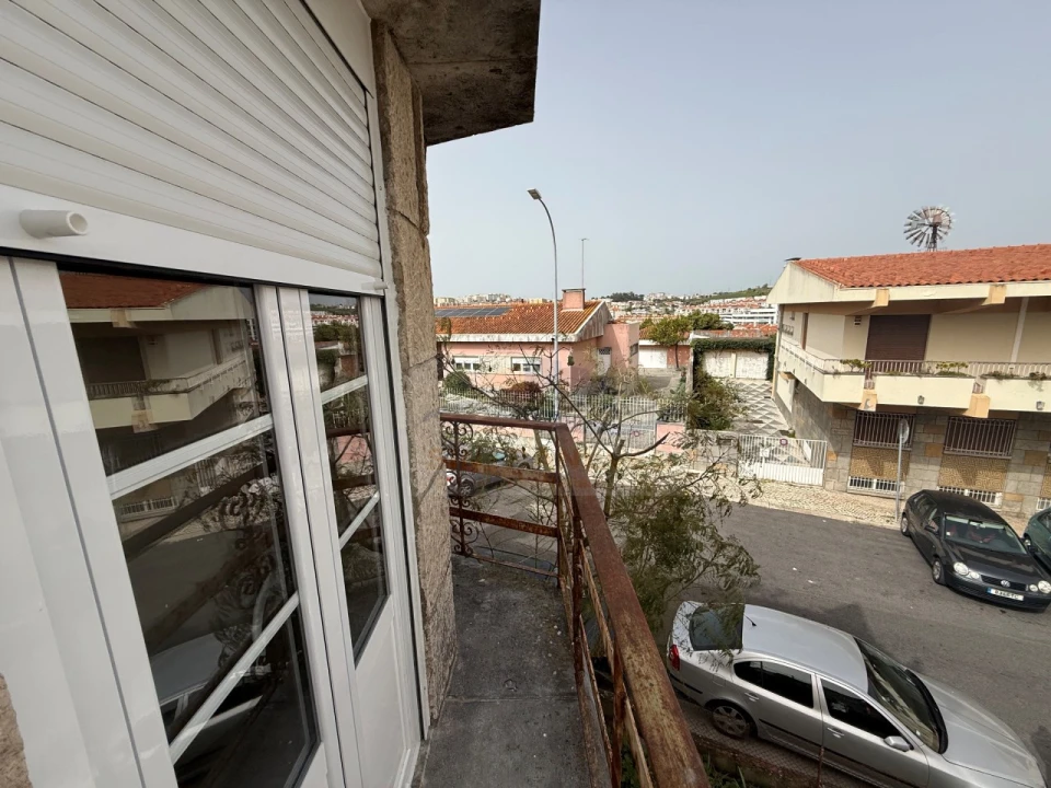 Apartamento T2 para Venda em Venteira Foto 21