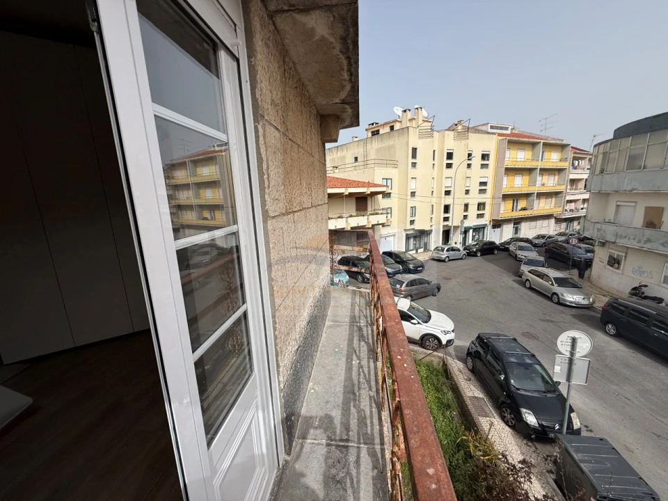 Apartamento T2 para Venda em Venteira Foto 22