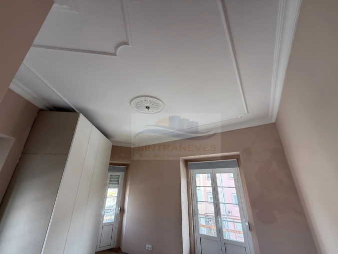 Apartamento T2 para Venda em Venteira Foto 2