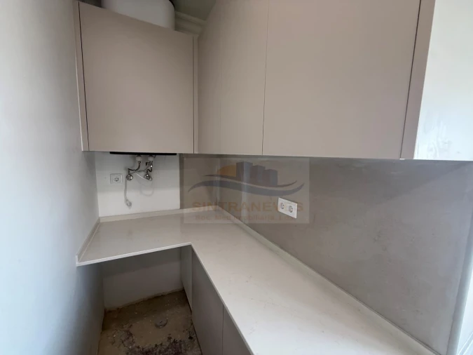 Apartamento T2 para Venda em Venteira Foto 7