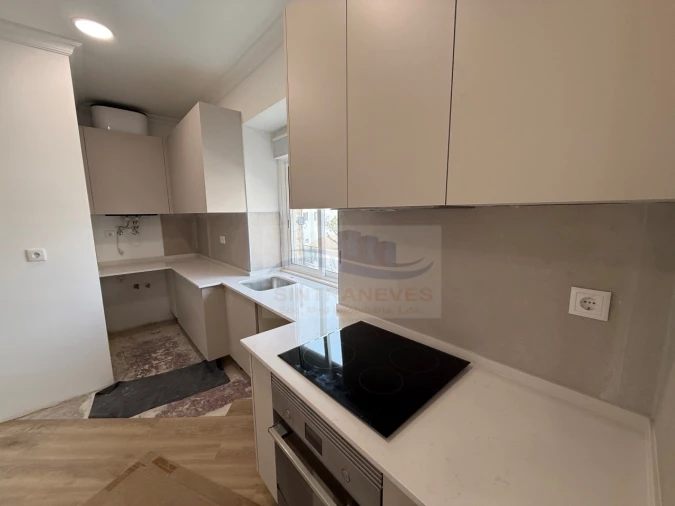 Apartamento T2 para Venda em Venteira Foto 10