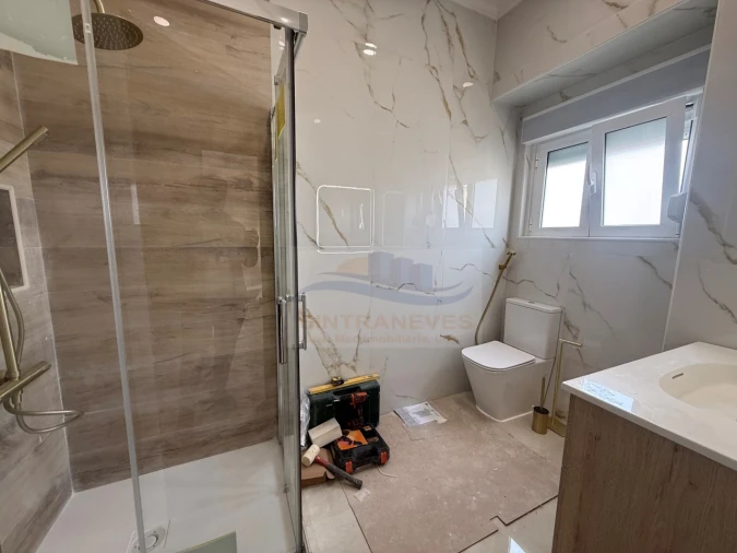 Apartamento T2 para Venda em Venteira Foto 14