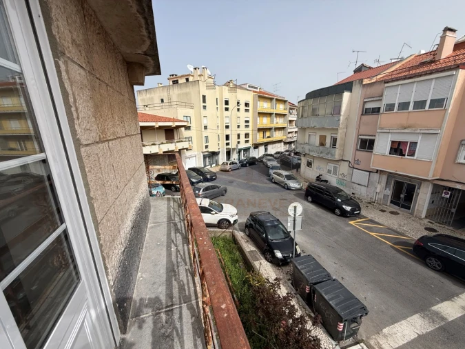 Apartamento T2 para Venda em Venteira Foto 23