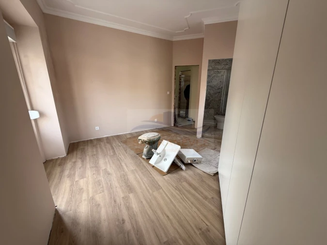 Apartamento T2 para Venda em Venteira Foto 24