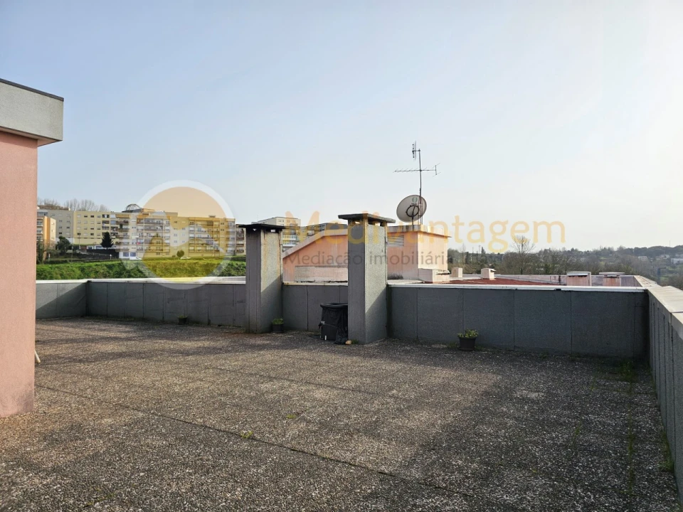 Apartamento T3 para Venda em Real, Dume e Semelhe Foto 24