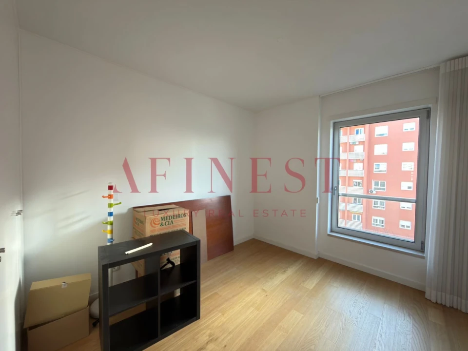 Apartamento T4 para Venda em Lumiar Foto 11