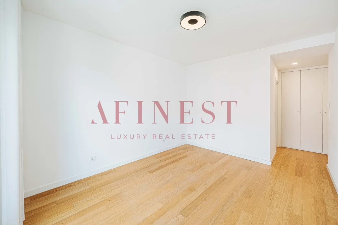 Apartamento T4 para Venda em Lumiar Foto 25