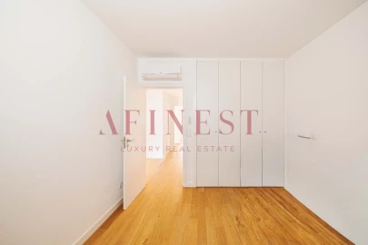 Apartamento T4 para Venda em Lumiar