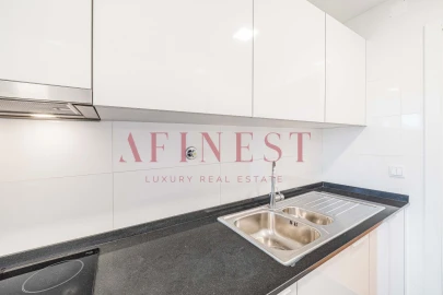 Apartamento T4 para Venda em Lumiar