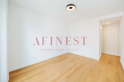 Apartamento T4 para Venda em Lumiar