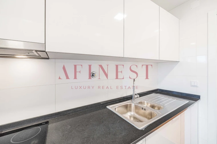 Apartamento T4 para Venda em Lumiar Foto 14