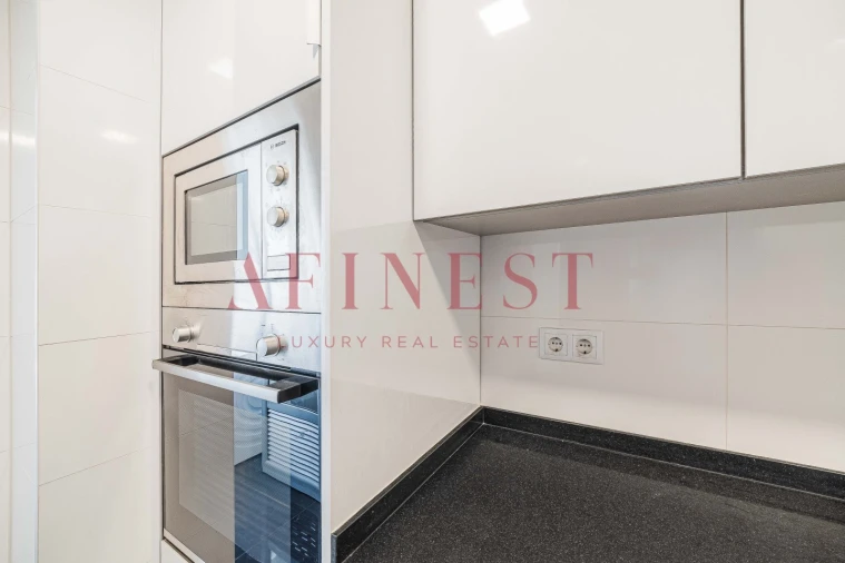 Apartamento T4 para Venda em Lumiar Foto 10