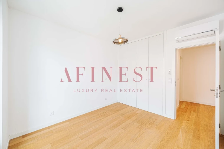 Apartamento T4 para Venda em Lumiar Foto 37