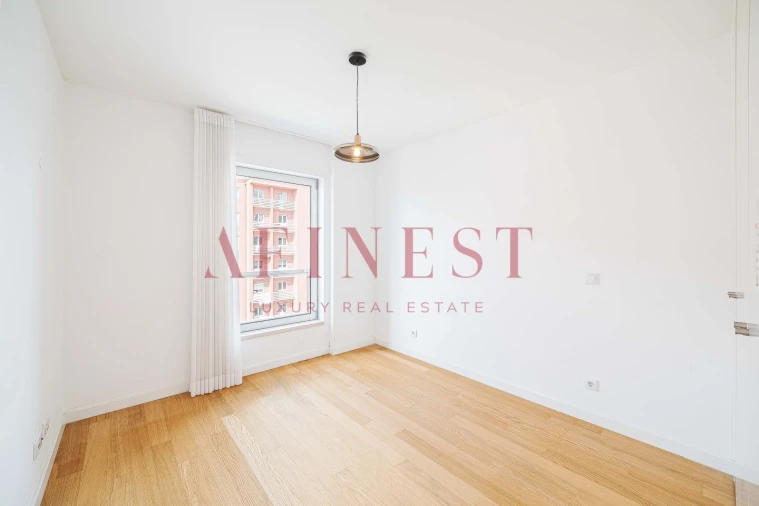 Apartamento T4 para Venda em Lumiar Foto 39