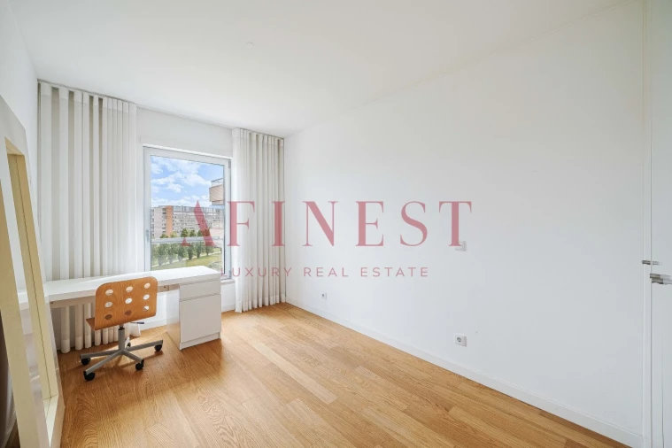 Apartamento T4 para Venda em Lumiar Foto 40