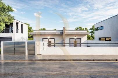 Moradia T4 para Venda em Fernao Ferro