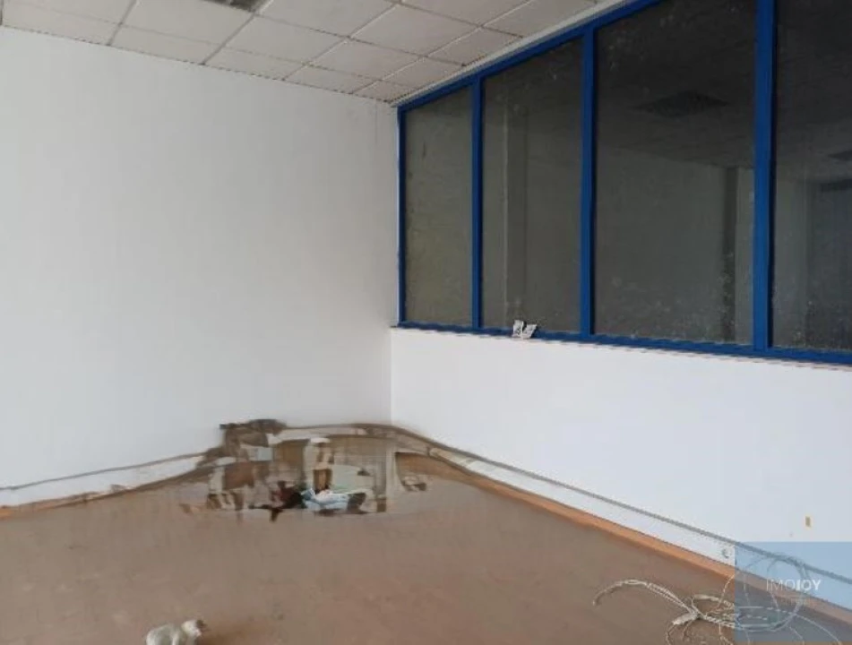 Armazém para Venda em Alverca do Ribatejo e Sobralinho Foto 12