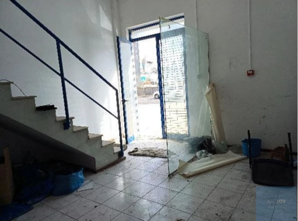 Armazém para Venda em Alverca do Ribatejo e Sobralinho Foto 15