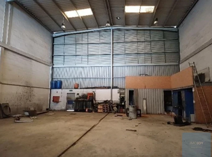 Armazém para Venda em Alverca do Ribatejo e Sobralinho Foto 4