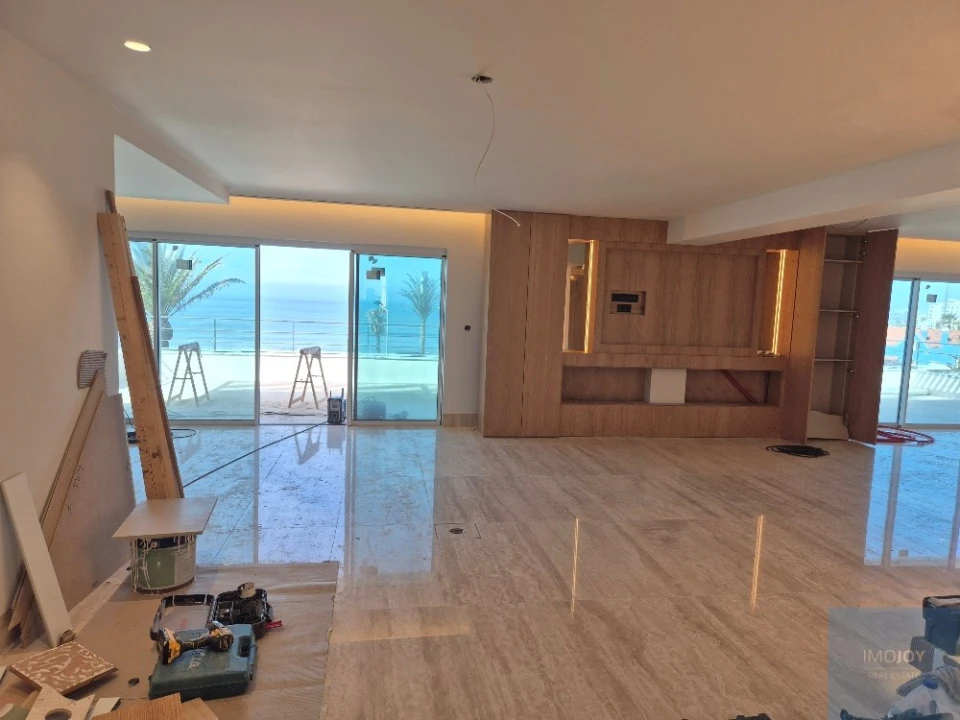 Apartamento T4 para Venda em Carcavelos e Parede Foto 14