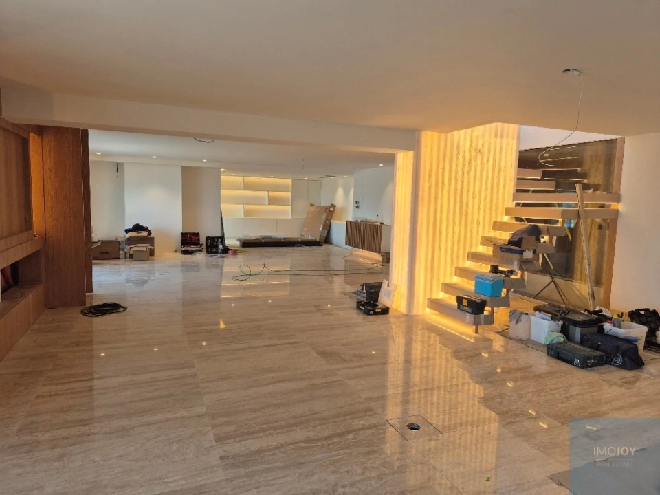 Apartamento T4 para Venda em Carcavelos e Parede Foto 19