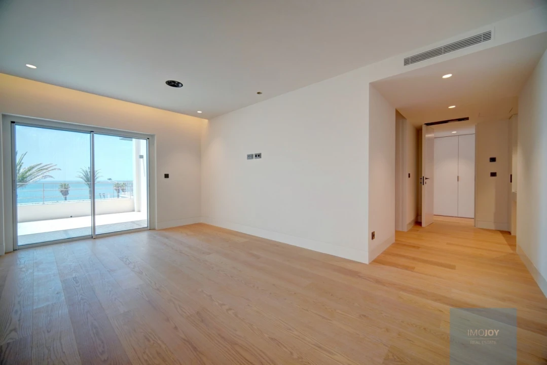 Apartamento T4 para Venda em Carcavelos e Parede Foto 21
