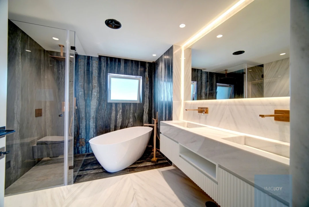 Apartamento T4 para Venda em Carcavelos e Parede Foto 23