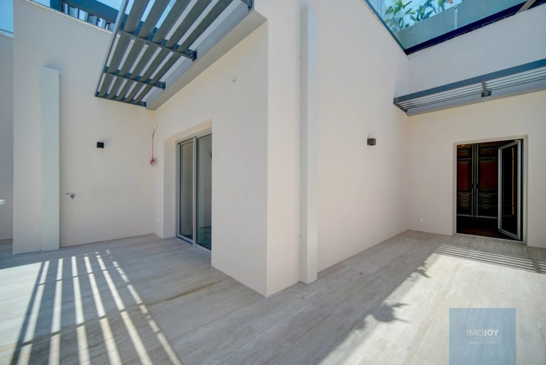 Apartamento T4 para Venda em Carcavelos e Parede Foto 39