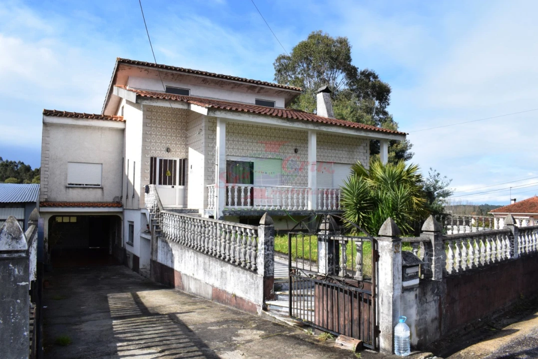 Moradia T3 para Venda em Pampilhosa Foto 1