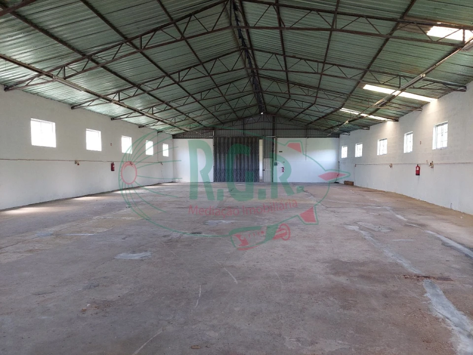 Negócio para Arrendamento em Frazão Arreigada Foto 3