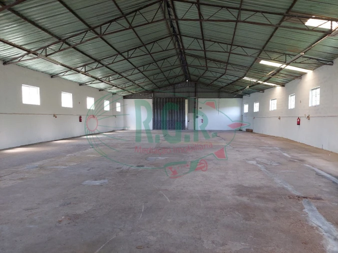 Negócio para Arrendamento em Frazão Arreigada Foto 3