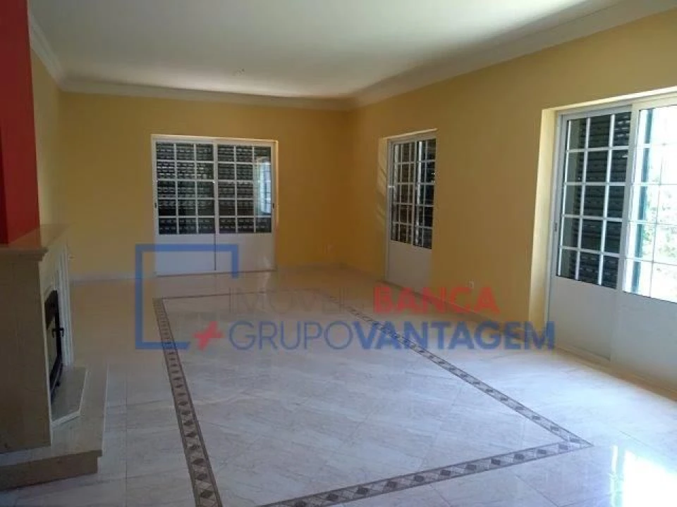 Moradia T3 para Venda em Benavente Foto 2